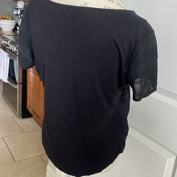 EUC Ann Taylor, black large striped short sleeve T-shirt, size small - Picture 4 of 5